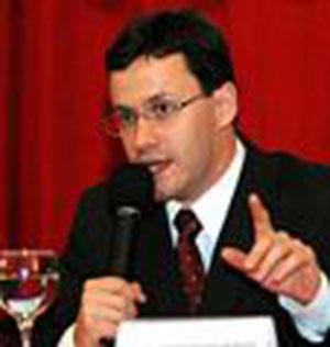 Tiago Machado Burtet